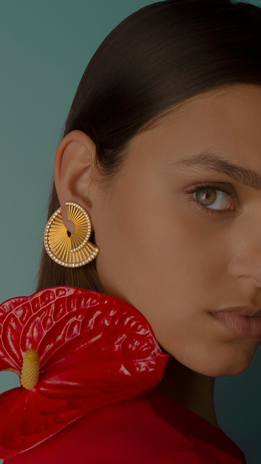 Shell Clip-on Earrings